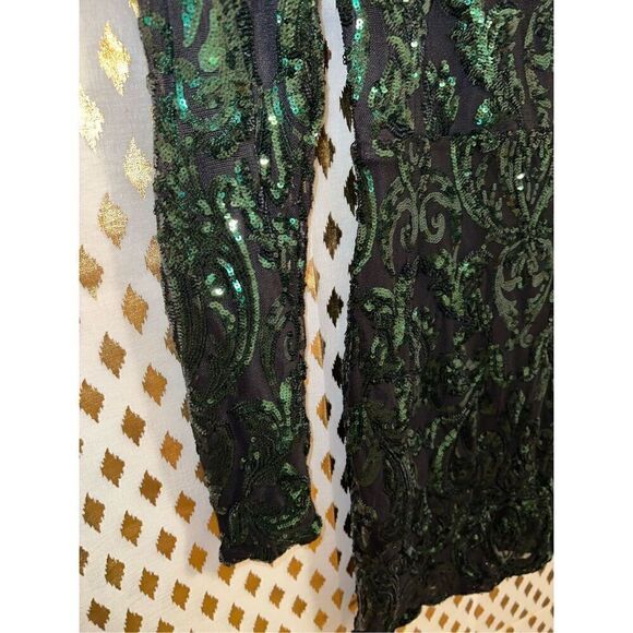 Windsor green sequin mini dress long sleeved size S - Picture 4 of 9